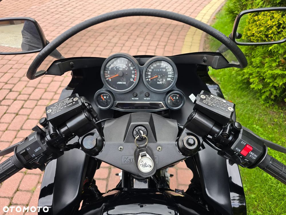 Kawasaki GPZ - 15