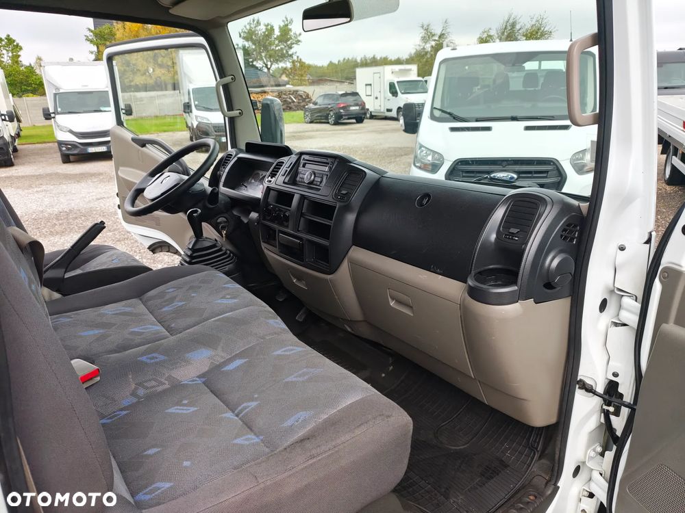 Renault Maxity - 26