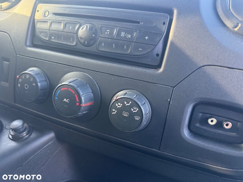 Renault Master 2010r. 7osób Brygadówka KLIMATYZACJA L2H2 - 19