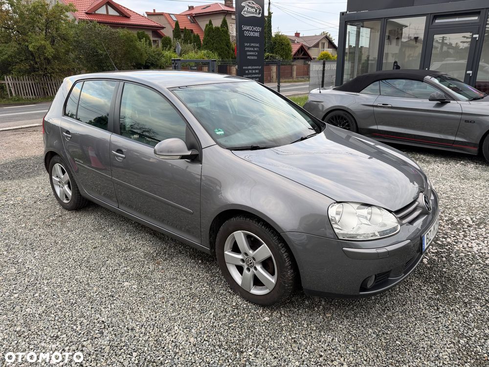 Volkswagen Golf 1.6 United - 19