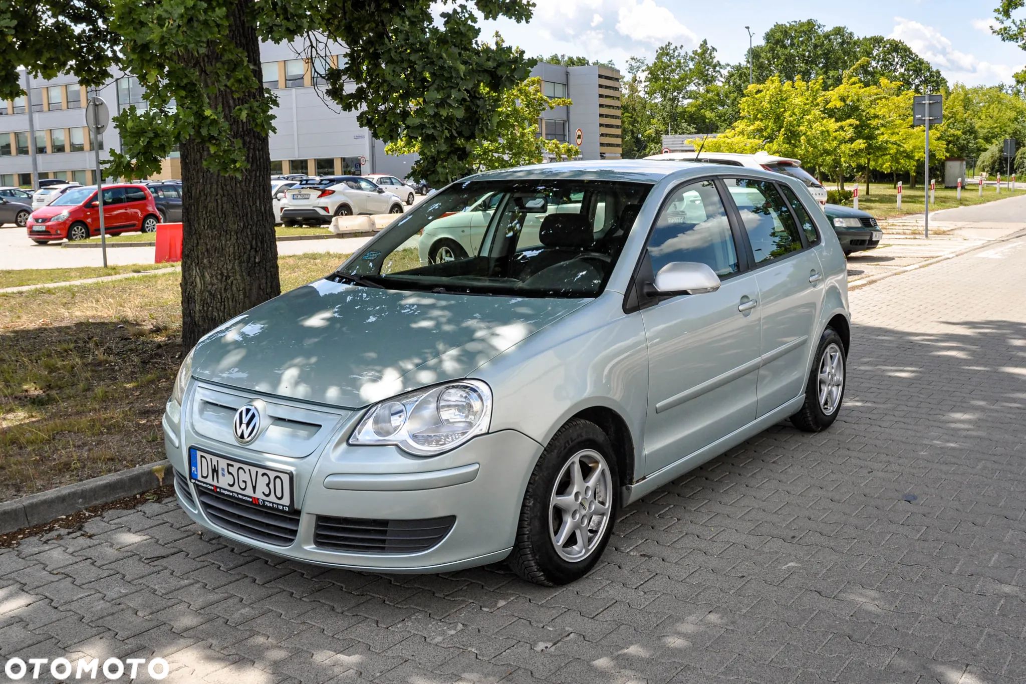 Volkswagen Polo - 1
