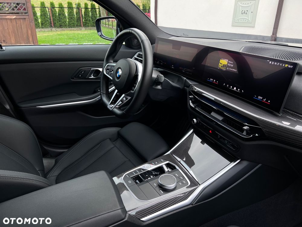 BMW Seria 3 318i M Sport - 14