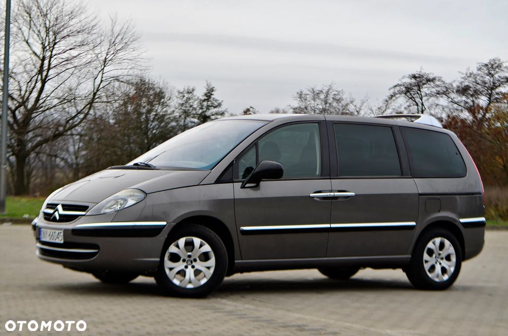 Citroën C8 HDi 165 Exclusive - 4