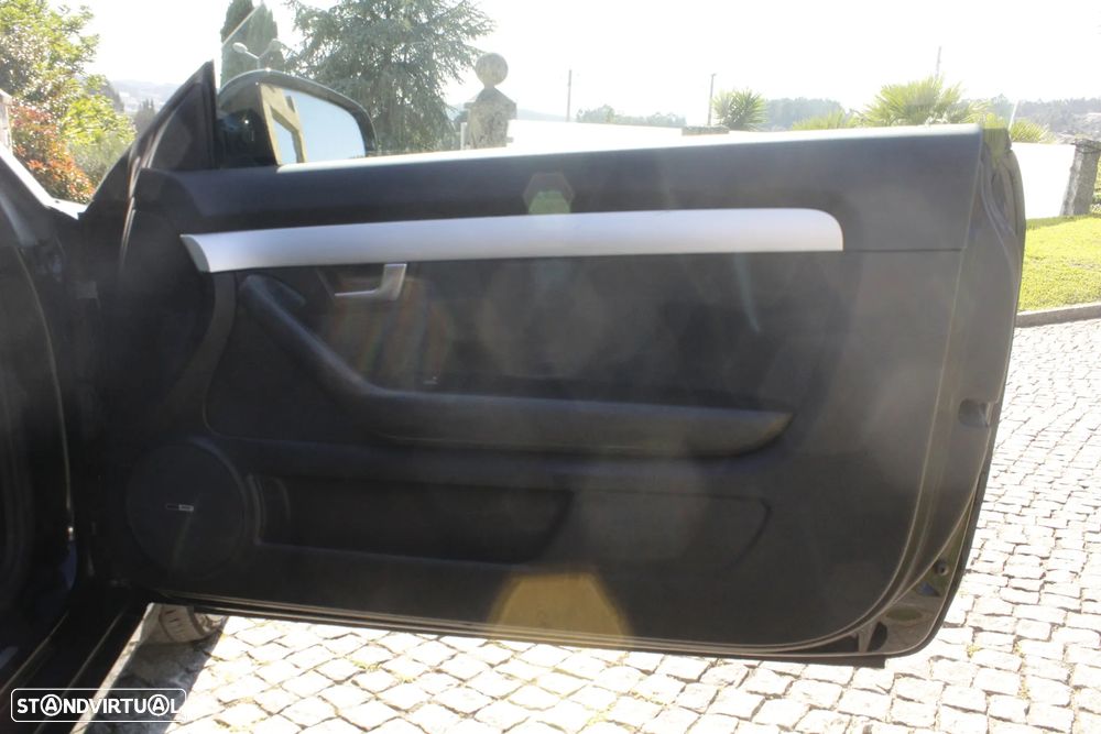 Audi A4 Cabrio 2.0 TDi S-line Multi. - 21
