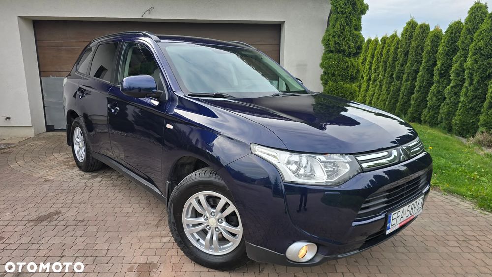 Mitsubishi Outlander - 14