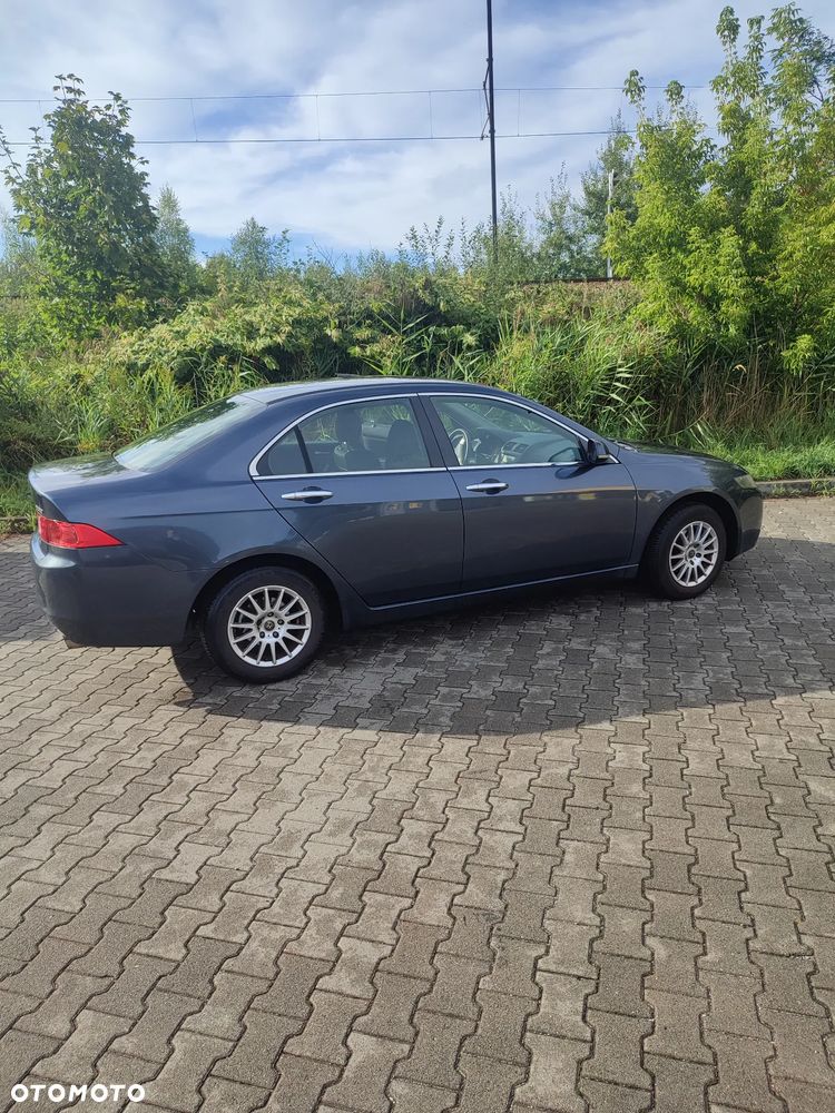 Honda Accord 2.0 Comfort - 1