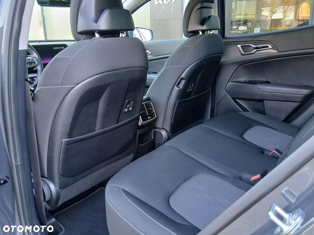 Kia Sportage 1.6 T-GDI HEV L 2WD - 19