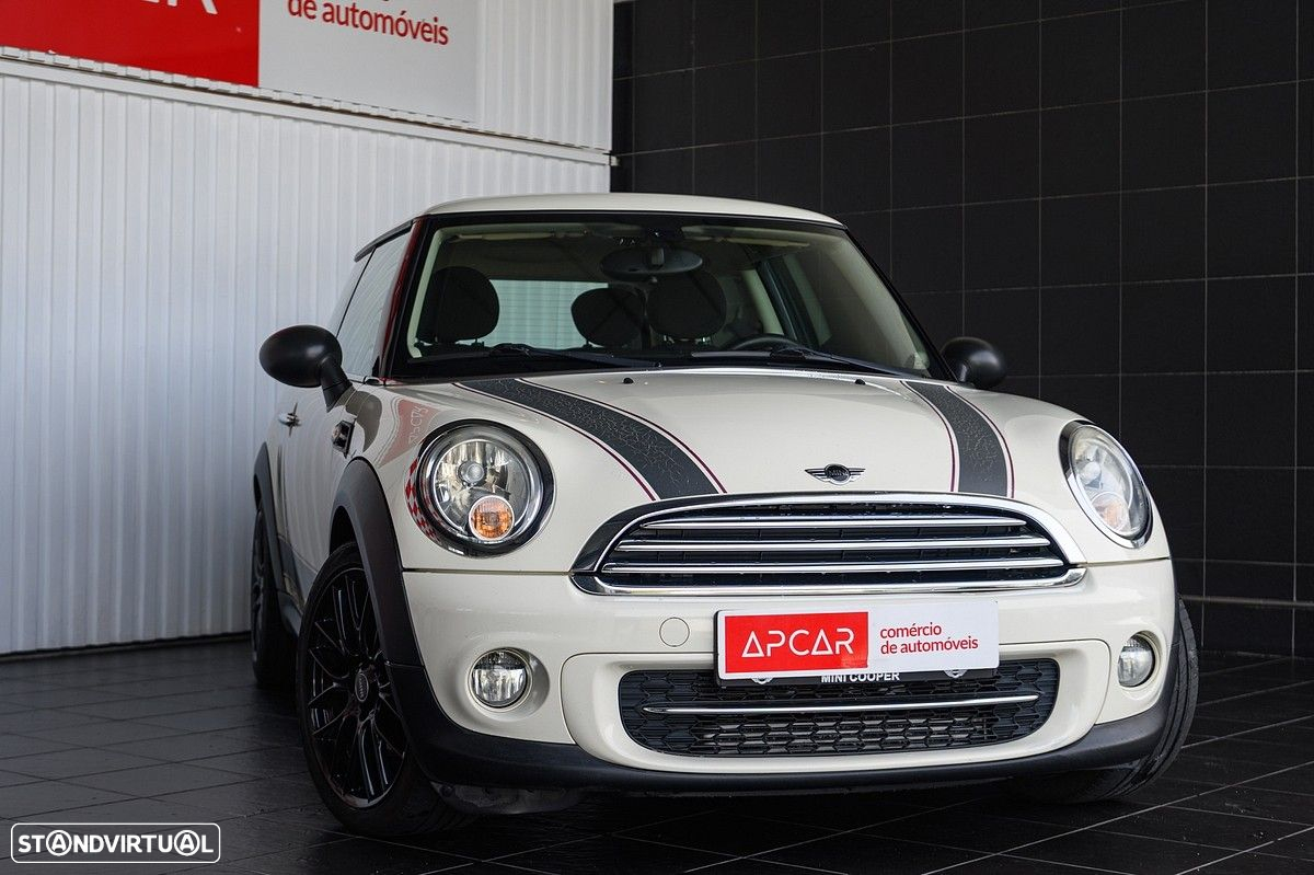MINI 3 Portas Cooper D - 9
