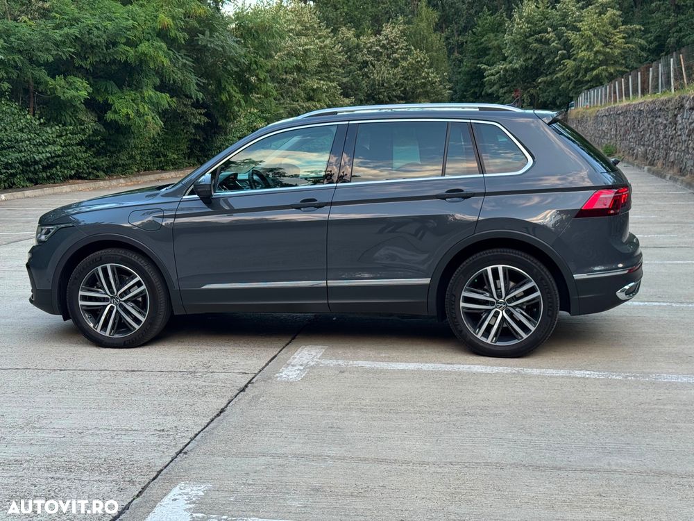 Volkswagen Tiguan - 5