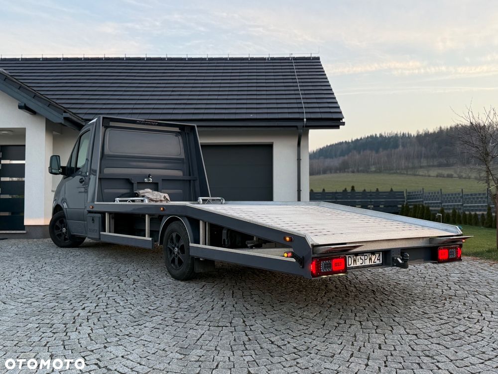 Mercedes-Benz SPRINTER - 8