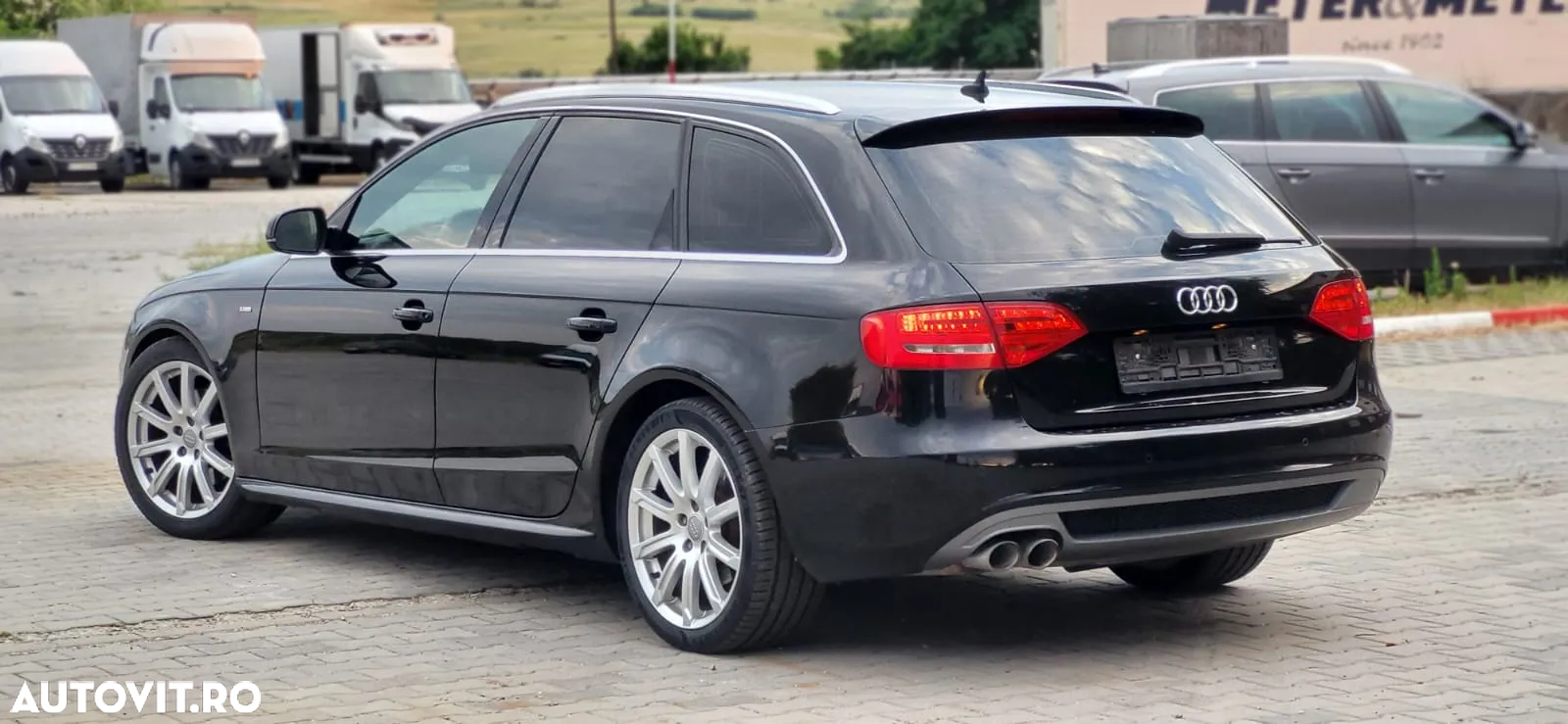 Audi A4 Avant 2.0 TDI DPF quattro S line Sportpaket (plus) - 4