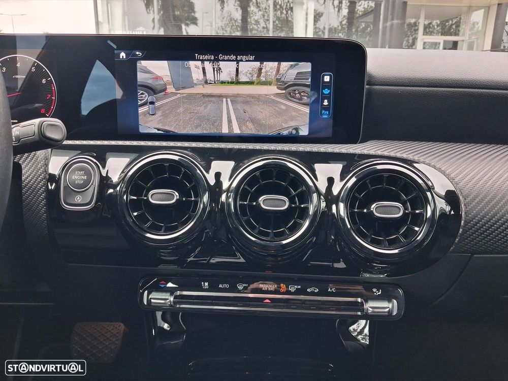 Mercedes-Benz A 200 Standard - 16