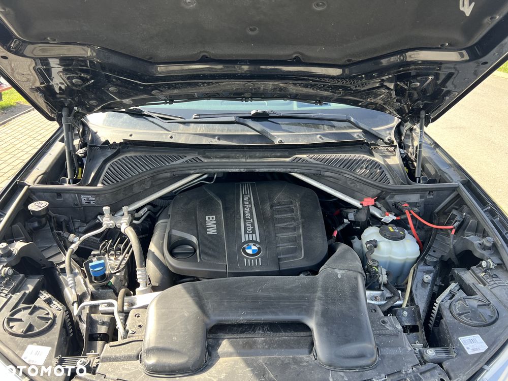 BMW X5 xDrive40d - 27