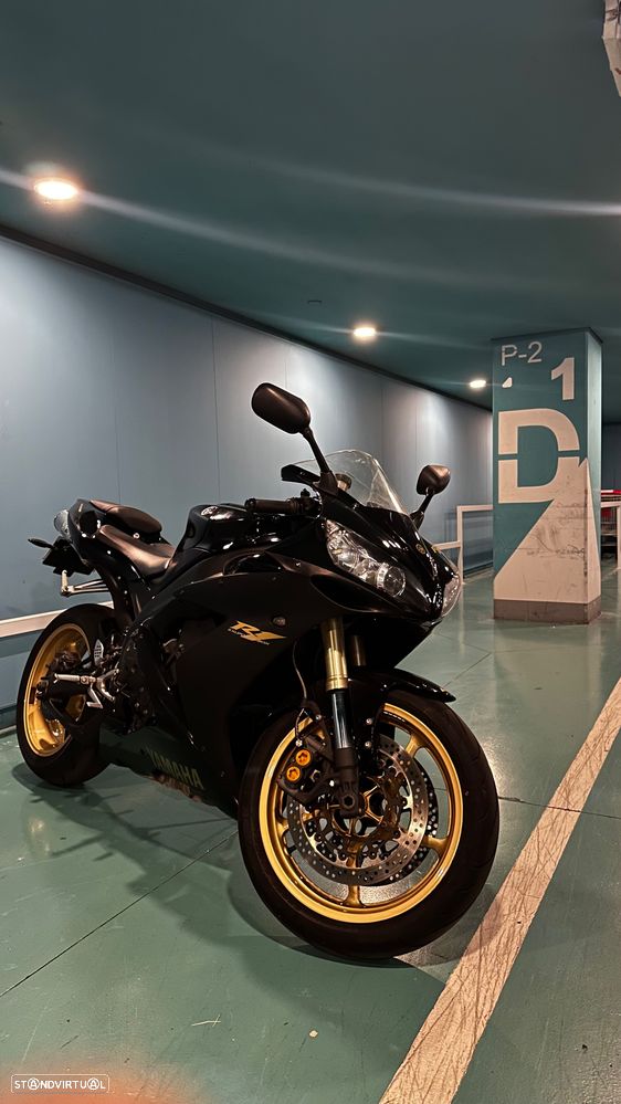 Yamaha YZF - 2