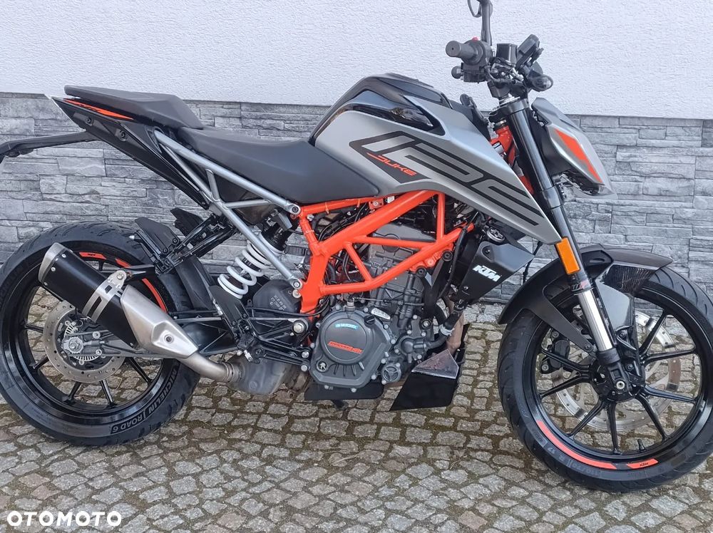 KTM Duke - 4