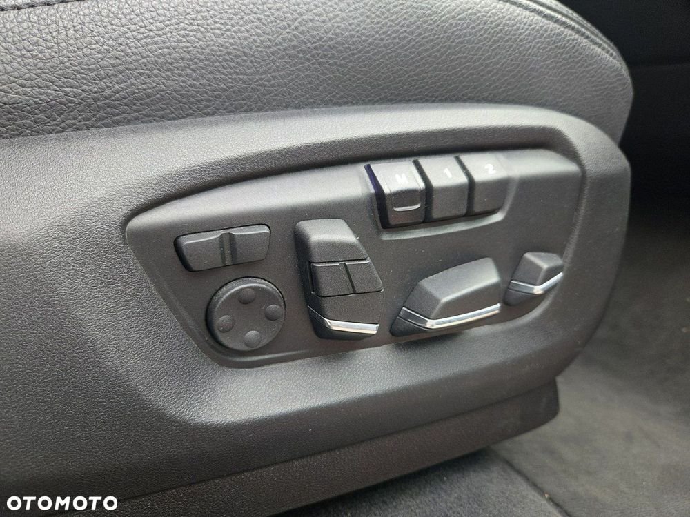 BMW X5 xDrive30d Sport-Aut - 27