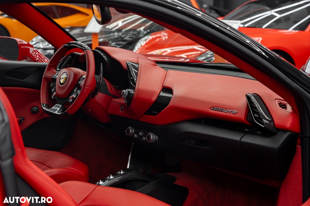 Ferrari 488 GTB - 8