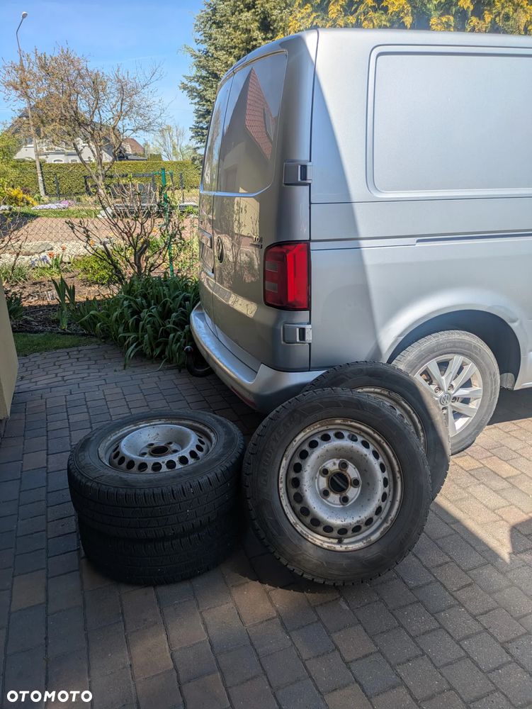 Volkswagen Transporter T6 - 20