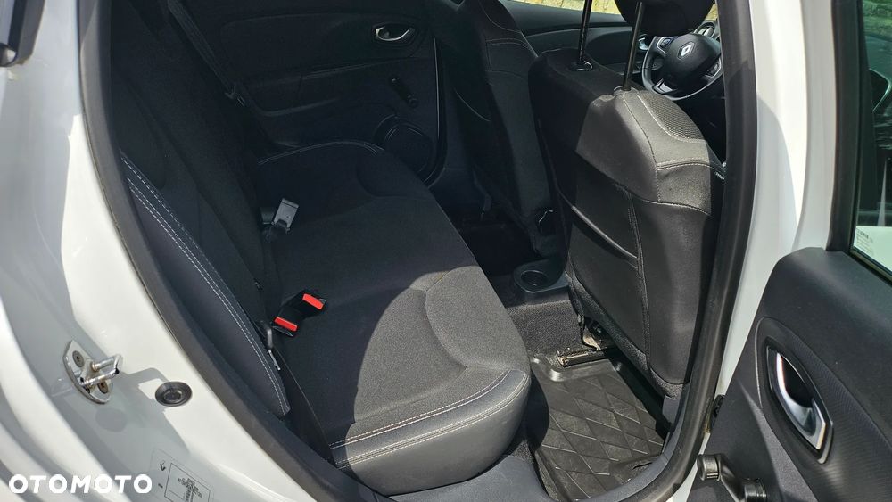 Renault Clio 1.2 16V Alize - 26