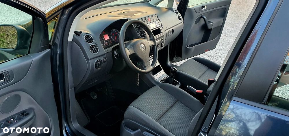 Volkswagen Golf Plus 1.9 TDI DPF Comfortline - 10