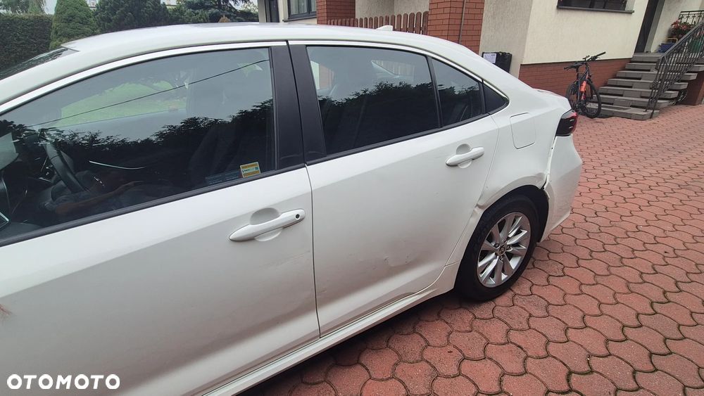 Toyota Corolla 1.8 Hybrid Comfort - 9
