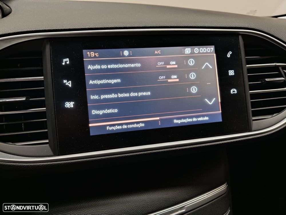 Peugeot 308 SW 1.5 BlueHDi Style - 21