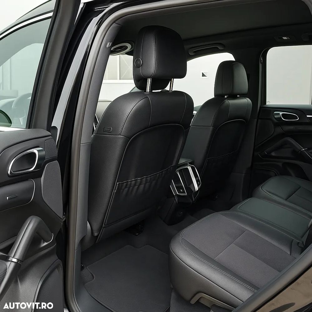 Porsche Cayenne - 2