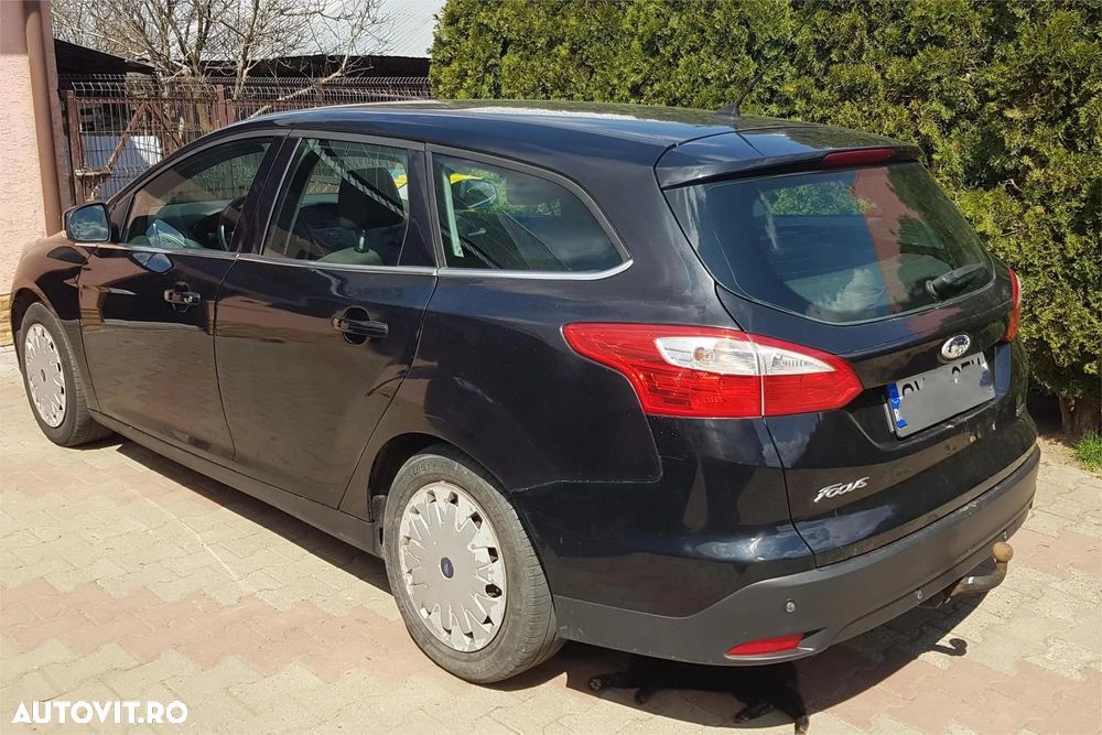Ford Focus 1.6 TDCI ECOnetic 88g Start-Stopp-System Titanium - 2