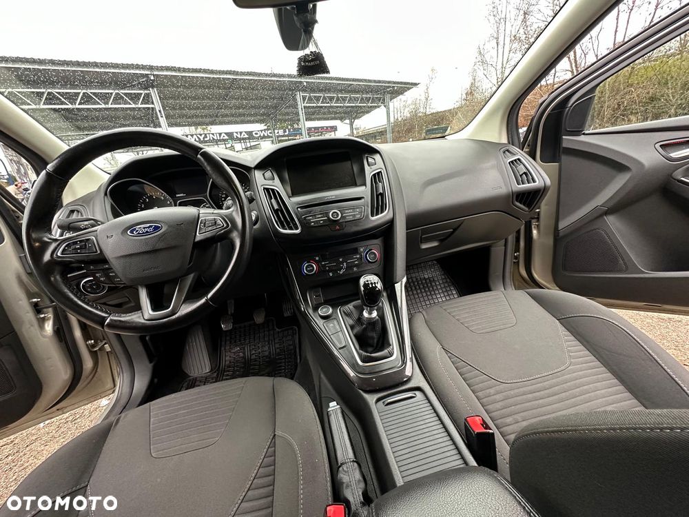 Ford Focus 1.5 EcoBoost Titanium ASS - 7