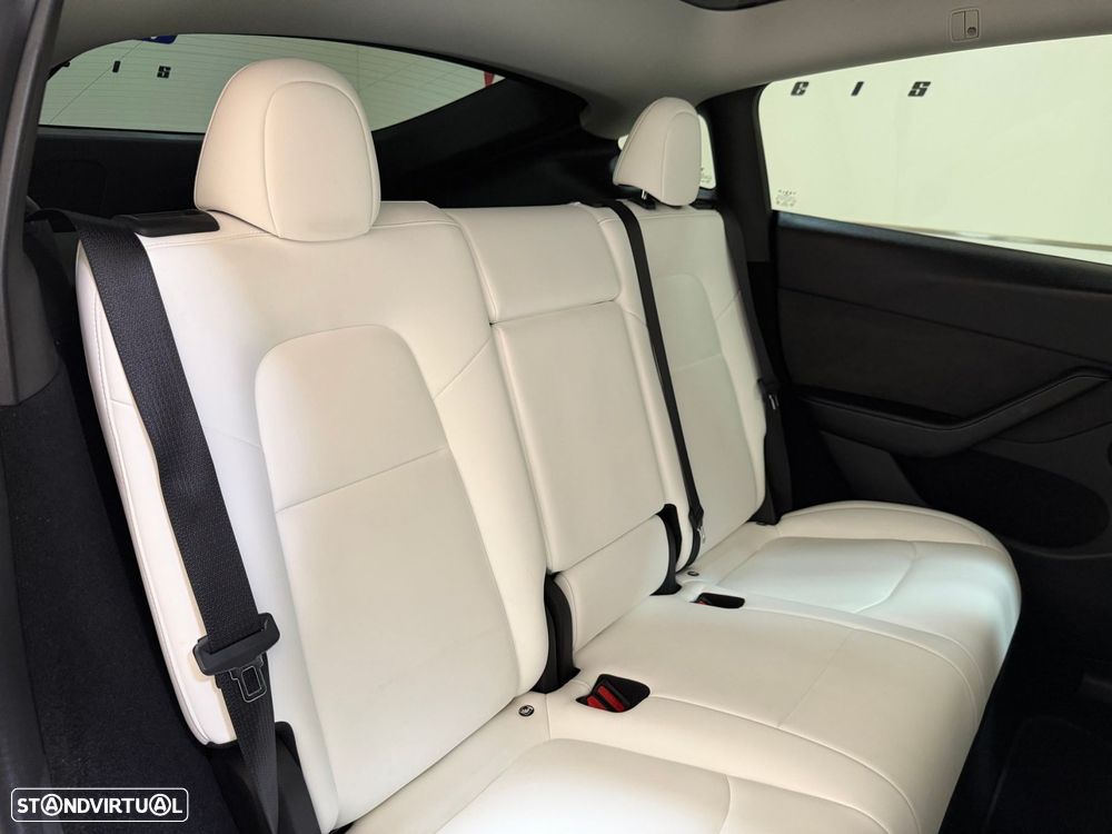 Tesla Model Y Tração Traseira - 44