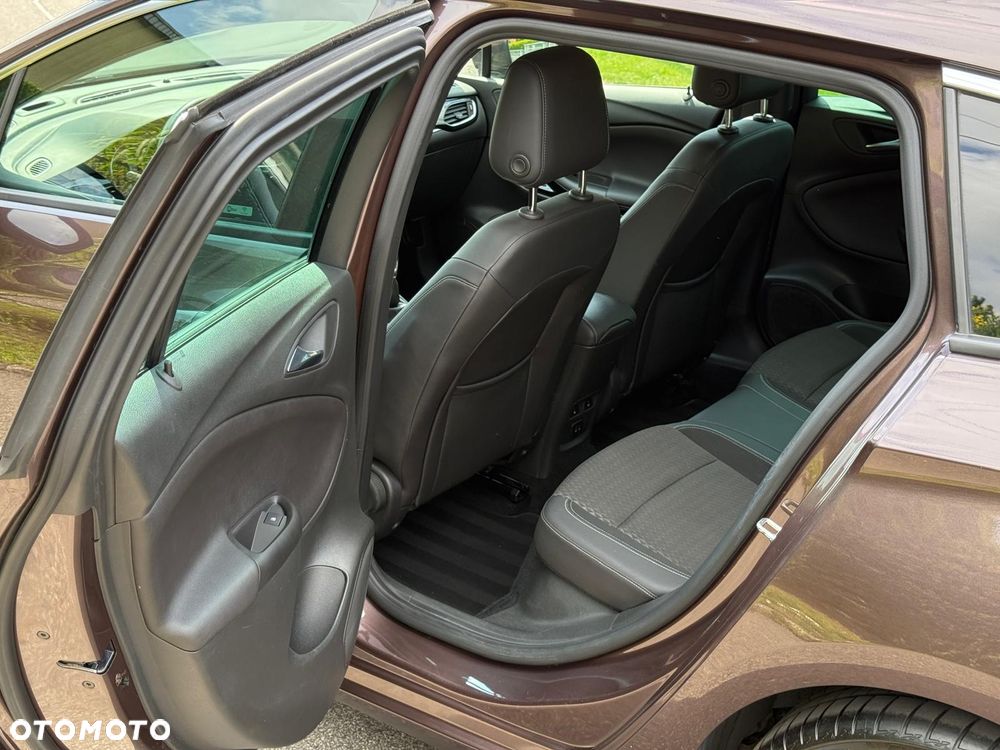 Opel Astra 1.6 BiTurbo D Start/Stop Ultimate - 26