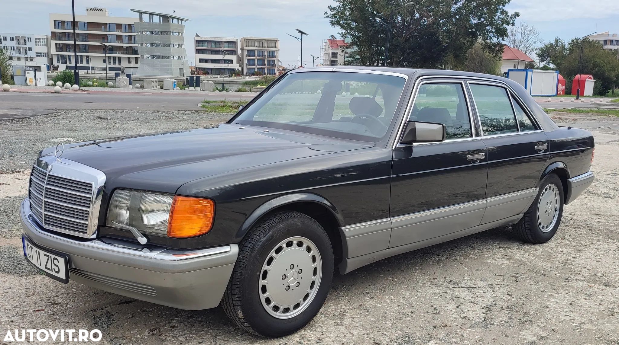 Mercedes-Benz S - 1