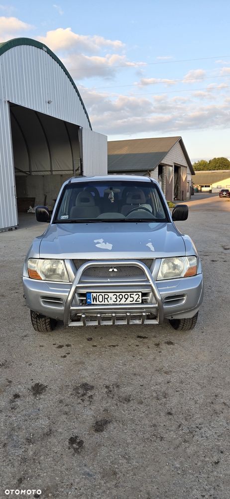 Mitsubishi Pajero - 6