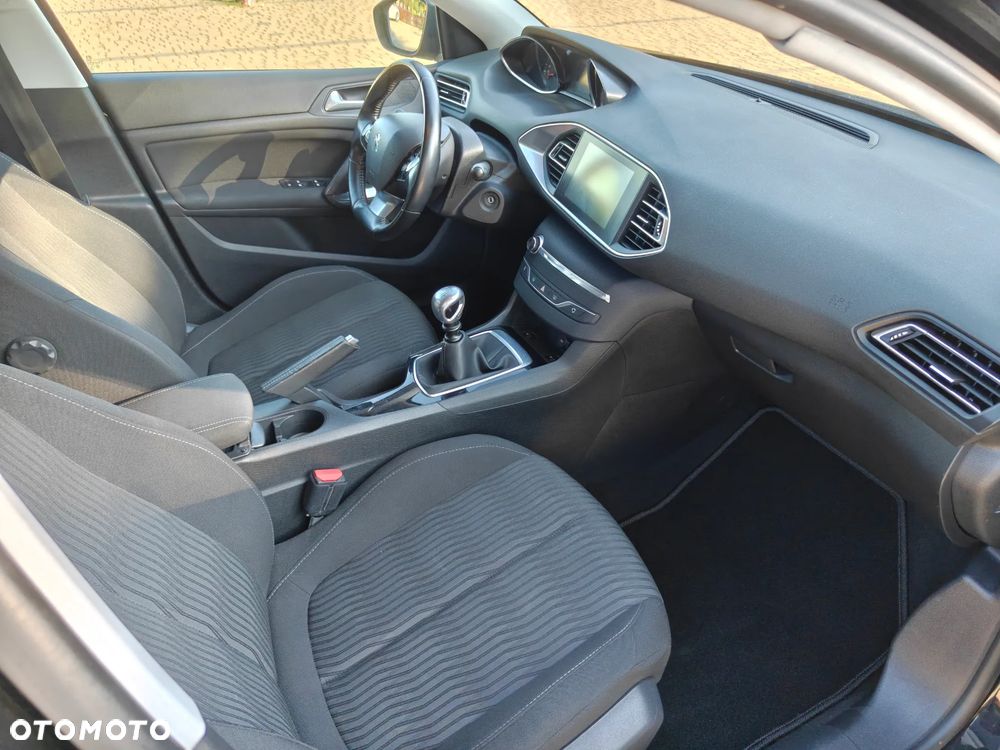 Peugeot 308 1.6 BlueHDi Active S&S - 12