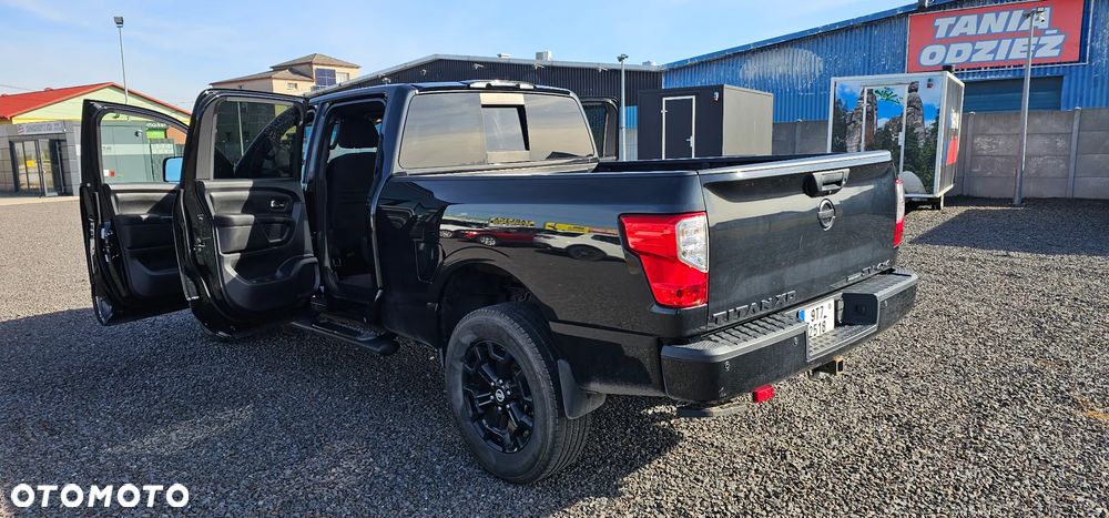 Nissan Titan ver-5-6-v8-se-crew-cab - 7