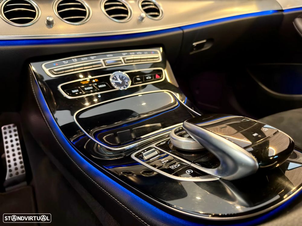 Mercedes-Benz E 220 d AMG Line - 6