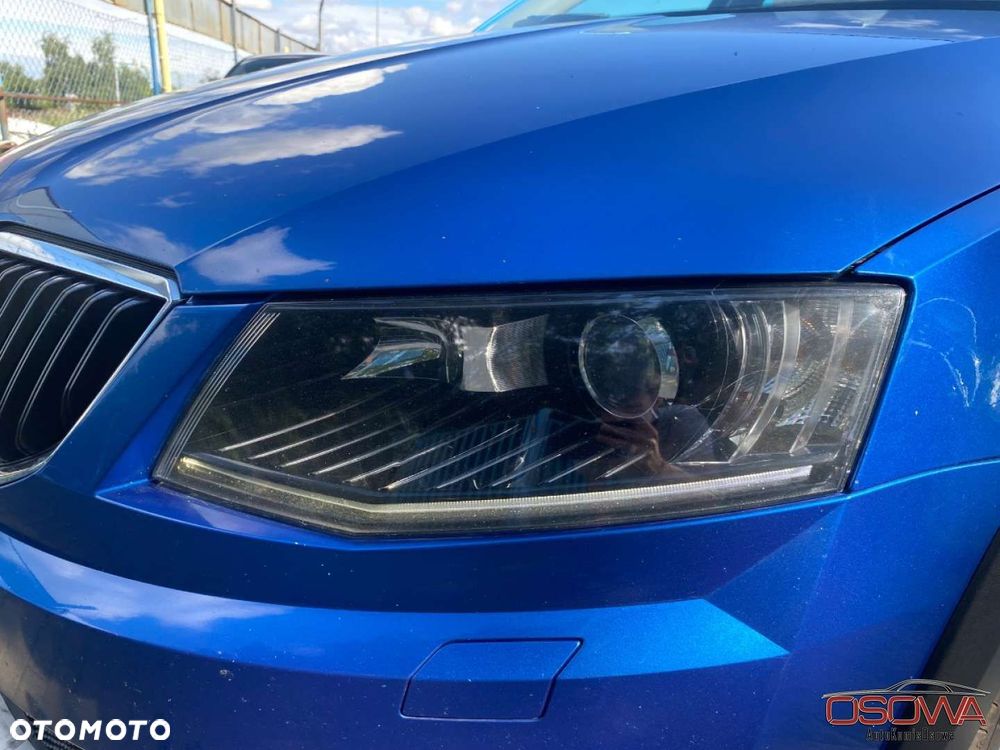 Skoda Octavia Scout 2.0 TDI 4x4 DSG - 17