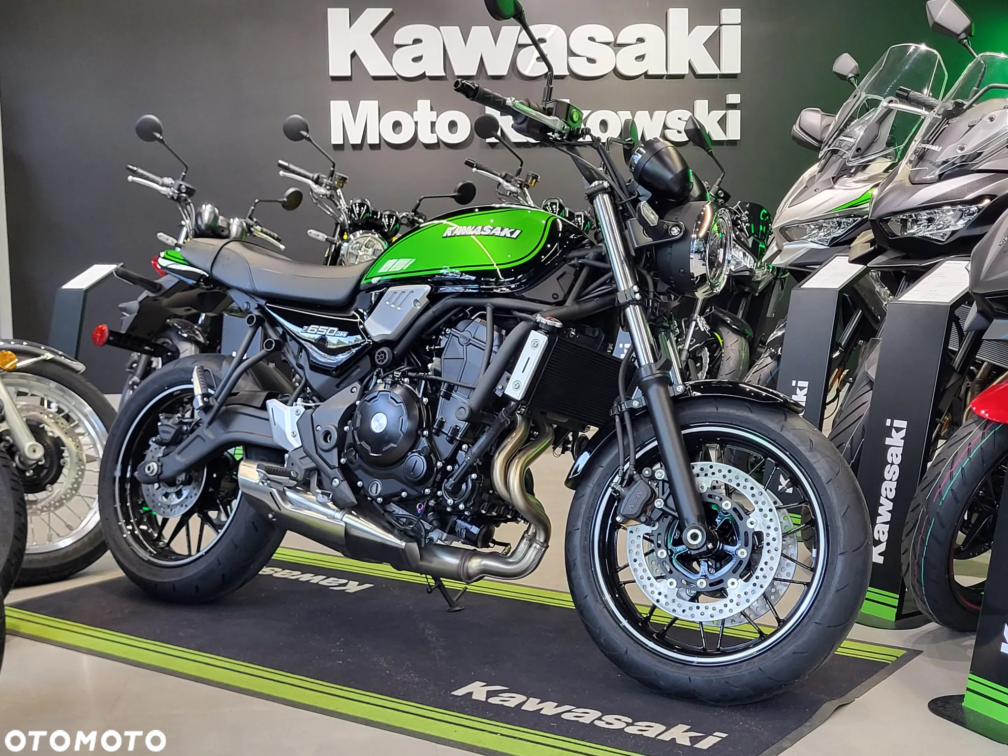Kawasaki Z 650 RS - 2