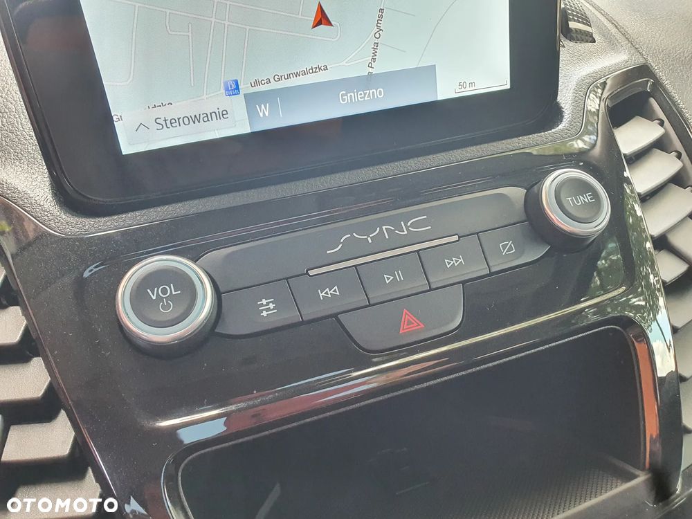 Ford Tourneo Connect Grand - 20