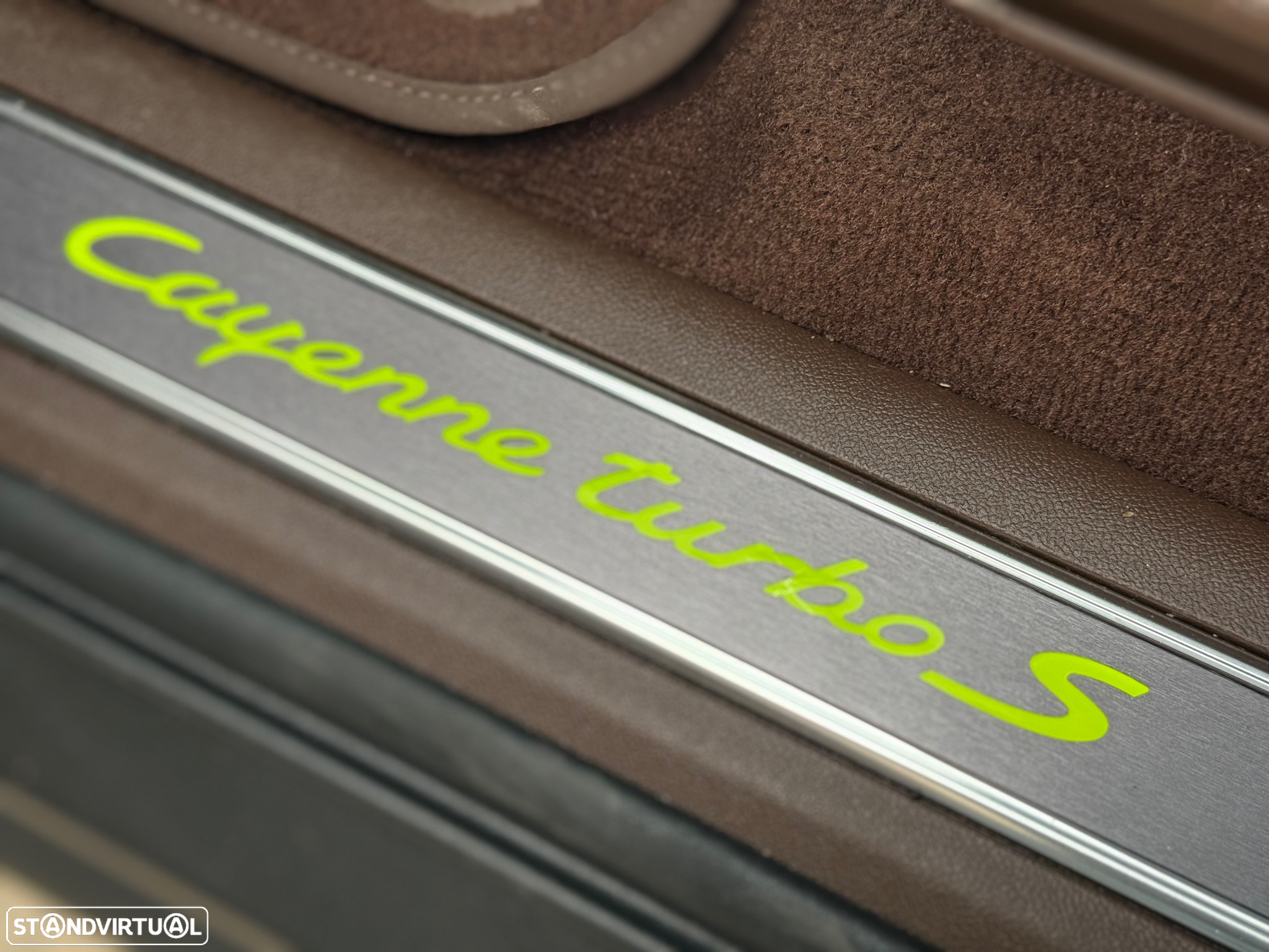 Porsche Cayenne Coupé Turbo S E-Hybrid - 44