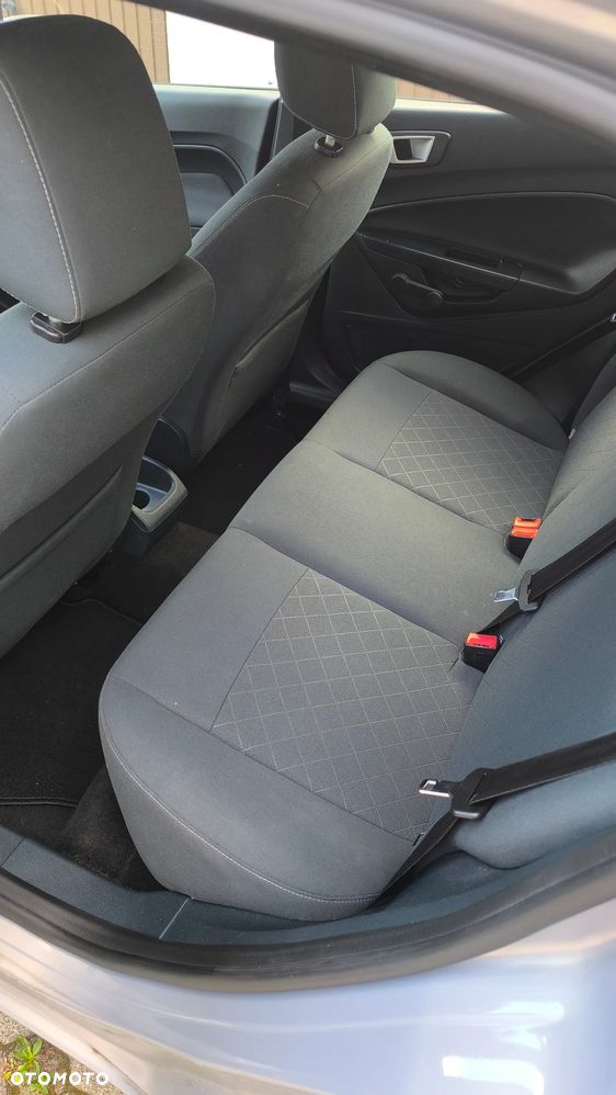Ford Fiesta 1.4 Autom Champions Edition - 10