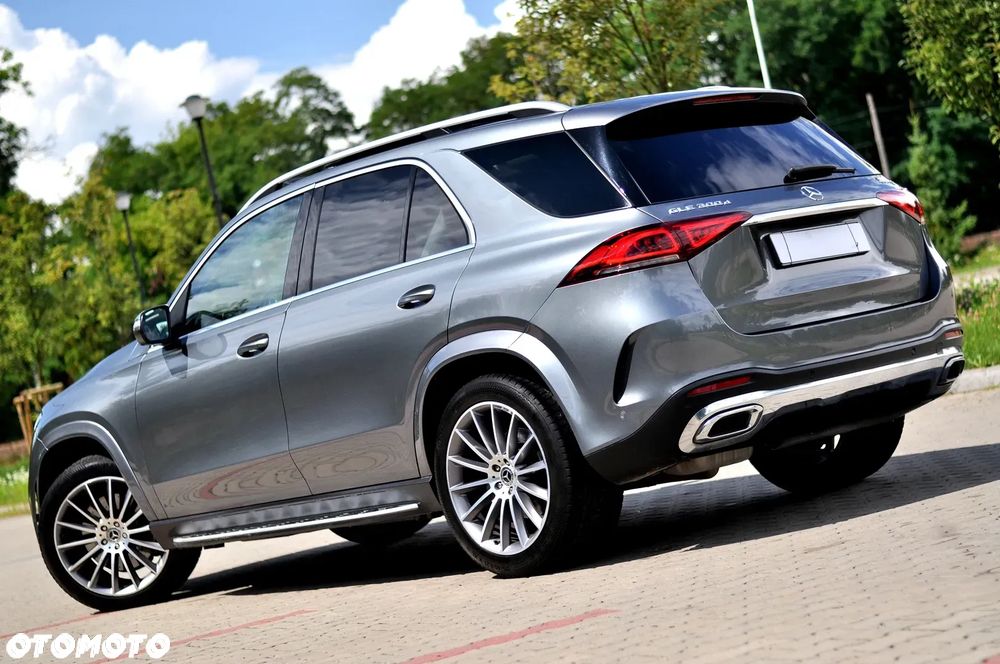 Mercedes-Benz GLE 300 d 4Matic 9G-TRONIC AMG Line - 15