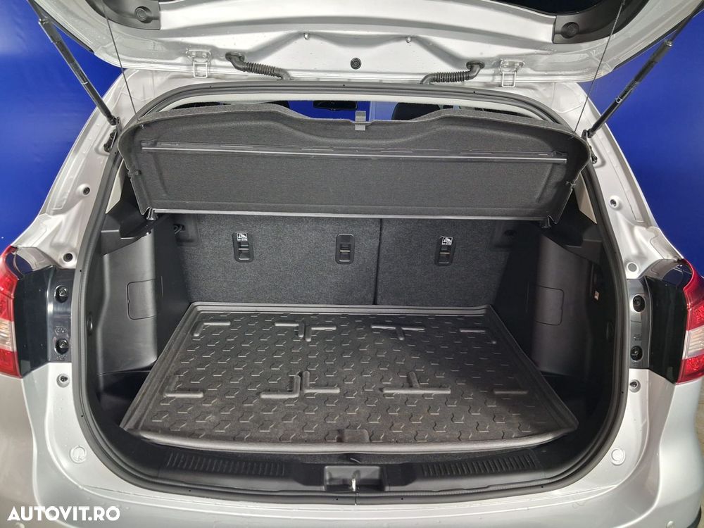 Suzuki SX4 - 26