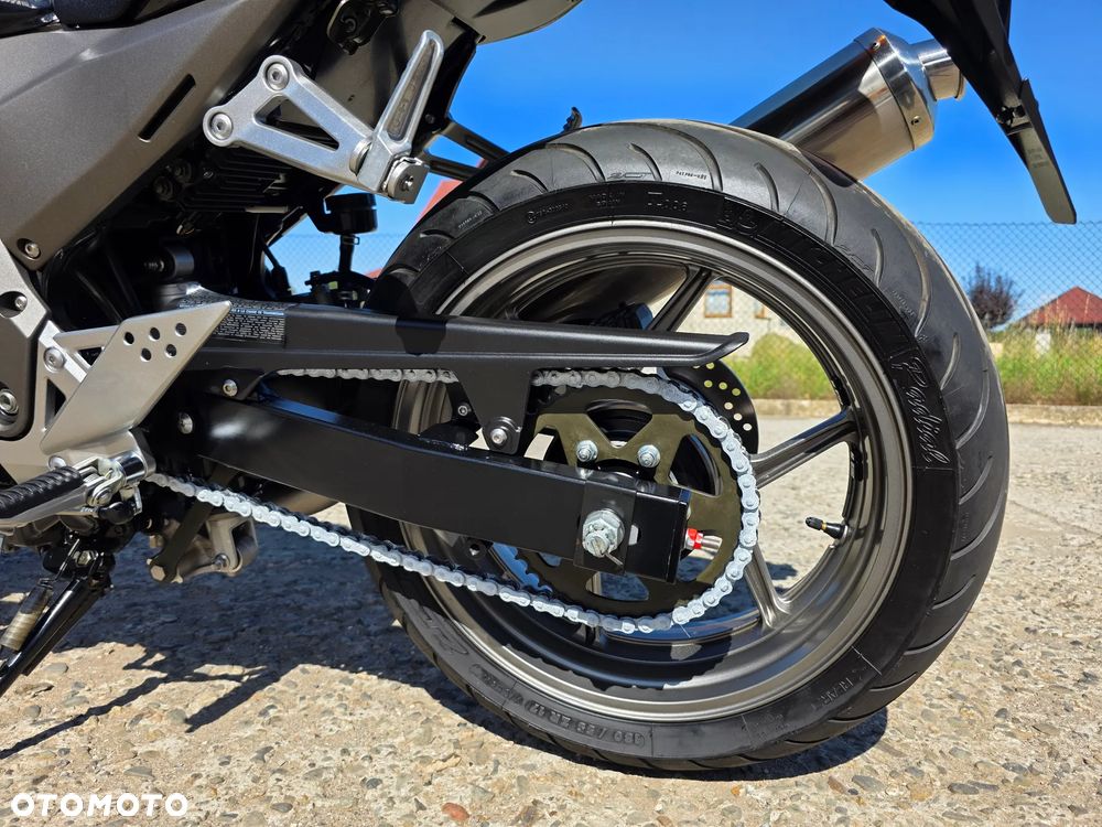 Kawasaki Z - 13