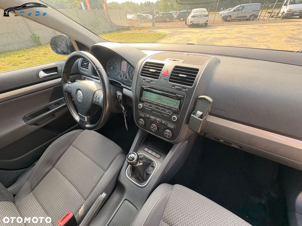 Volkswagen Golf 1.4 TSI Highline - 17