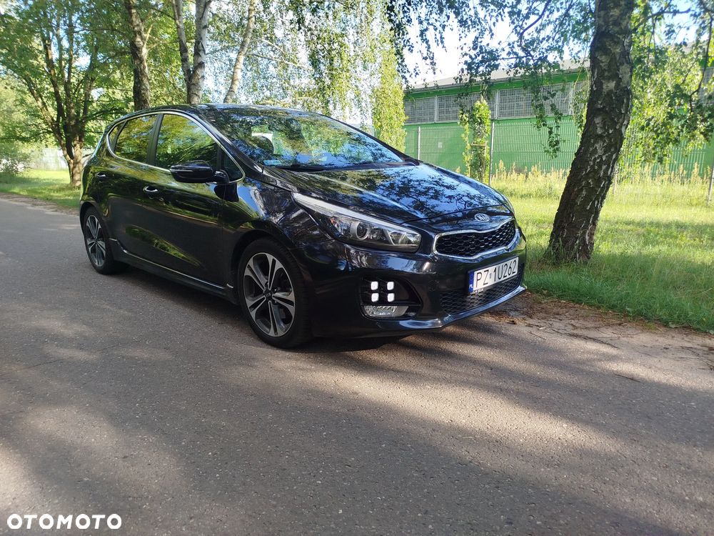 Kia Ceed 1.6 CRDi GT Line - 3