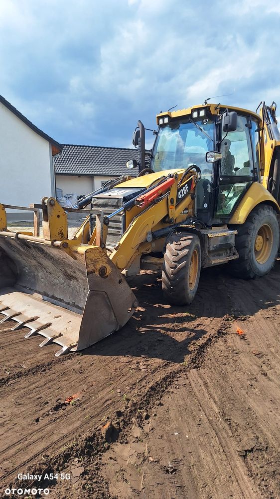 Caterpillar 428F - 4