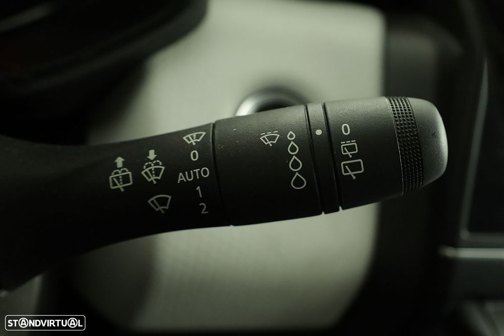 Renault Clio 1.0 TCe Techno - 18