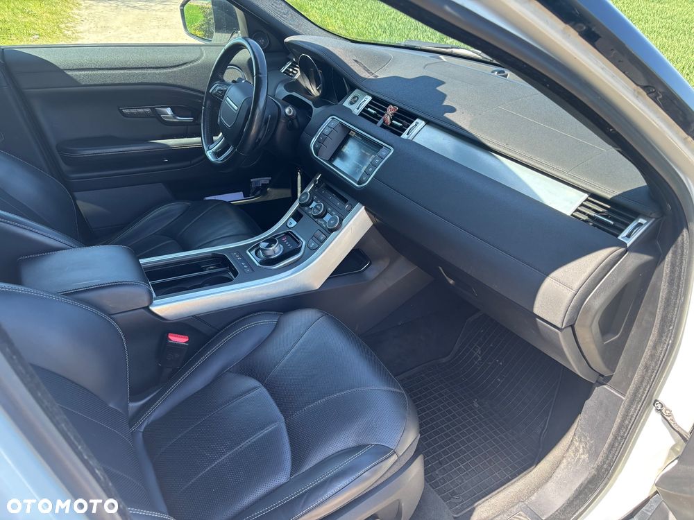 Land Rover Range Rover Evoque - 12