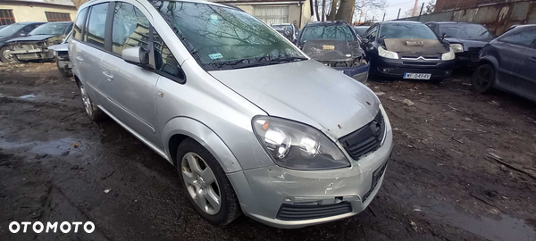 2006 Opel Zafira B 1.9 CDTI 100KM Z19DTL kolor Z157 Silnik części